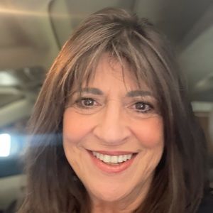 Meet your Posher, Tonya